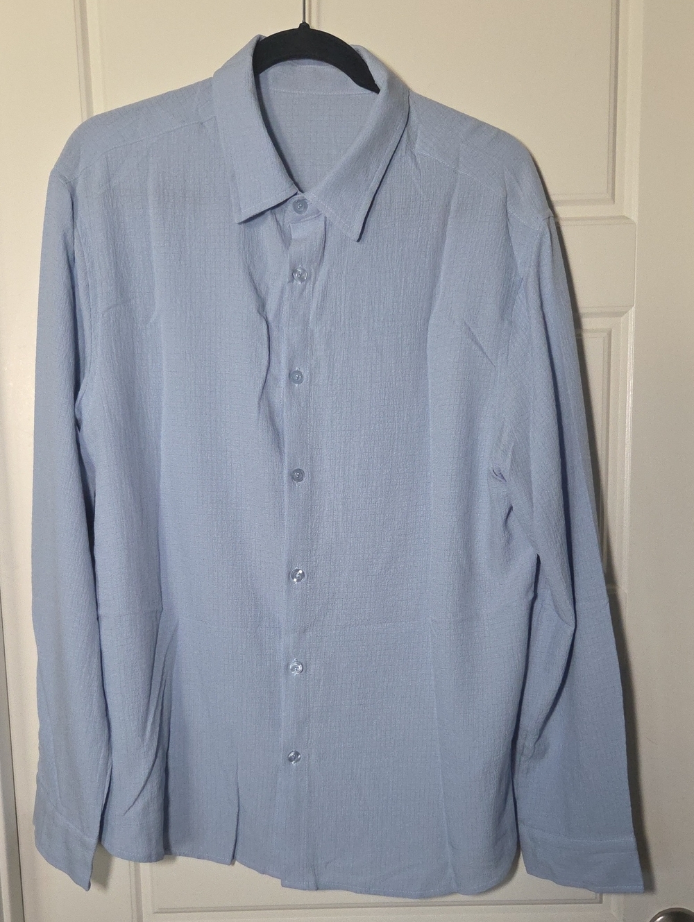 Men's Summer Weight Textured Button Down Shirt